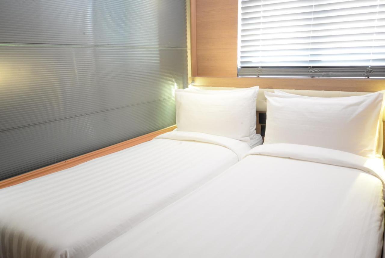 Bluejay Residences Хонконг Екстериор снимка